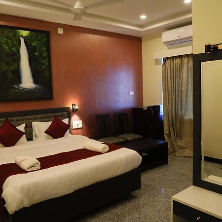 Hotel Ashlesh Manipal Exterior foto