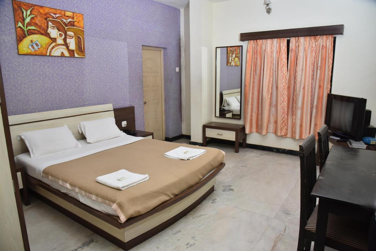 Hotel Ashlesh Manipal Exterior foto