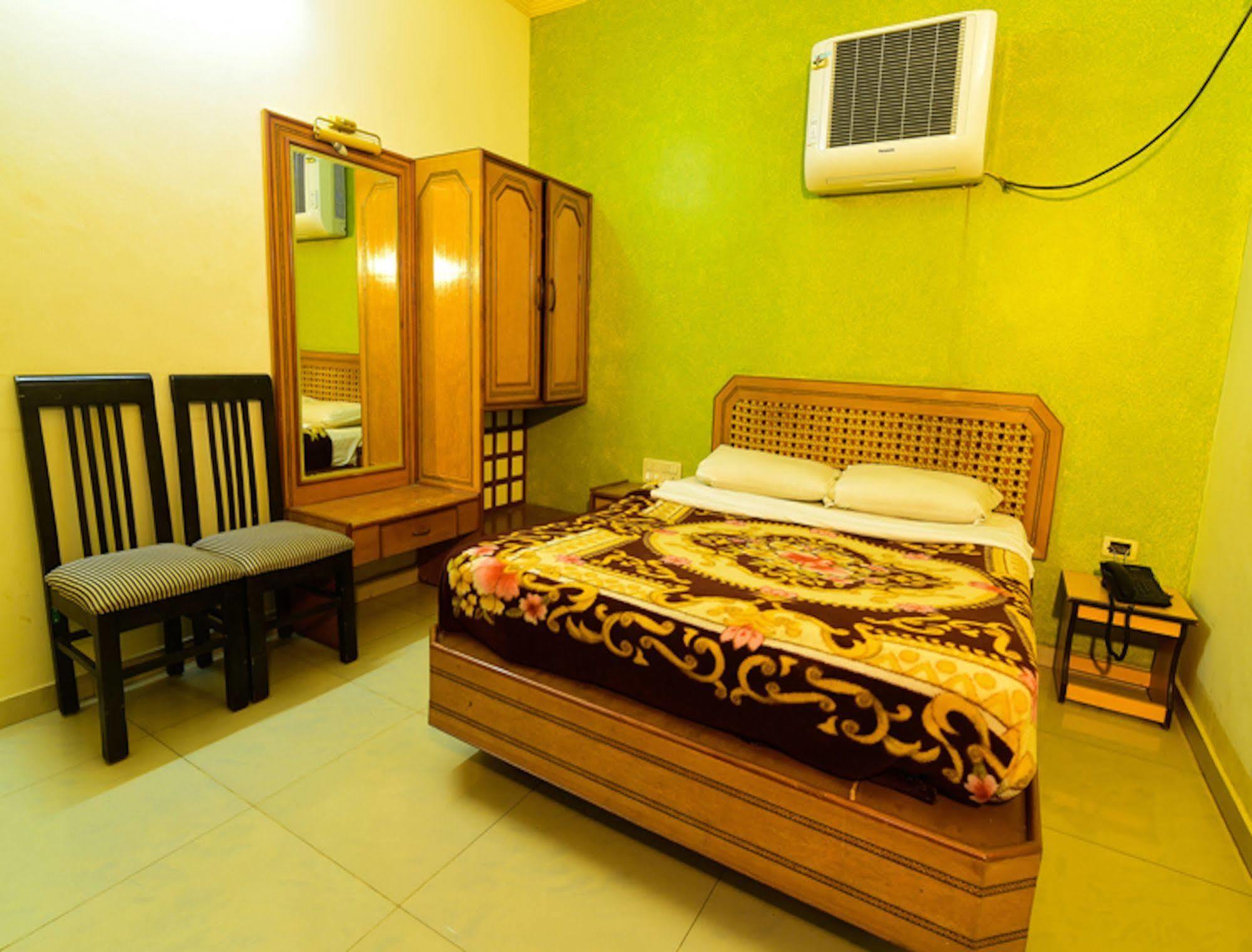 Hotel Ashlesh Manipal Exterior foto