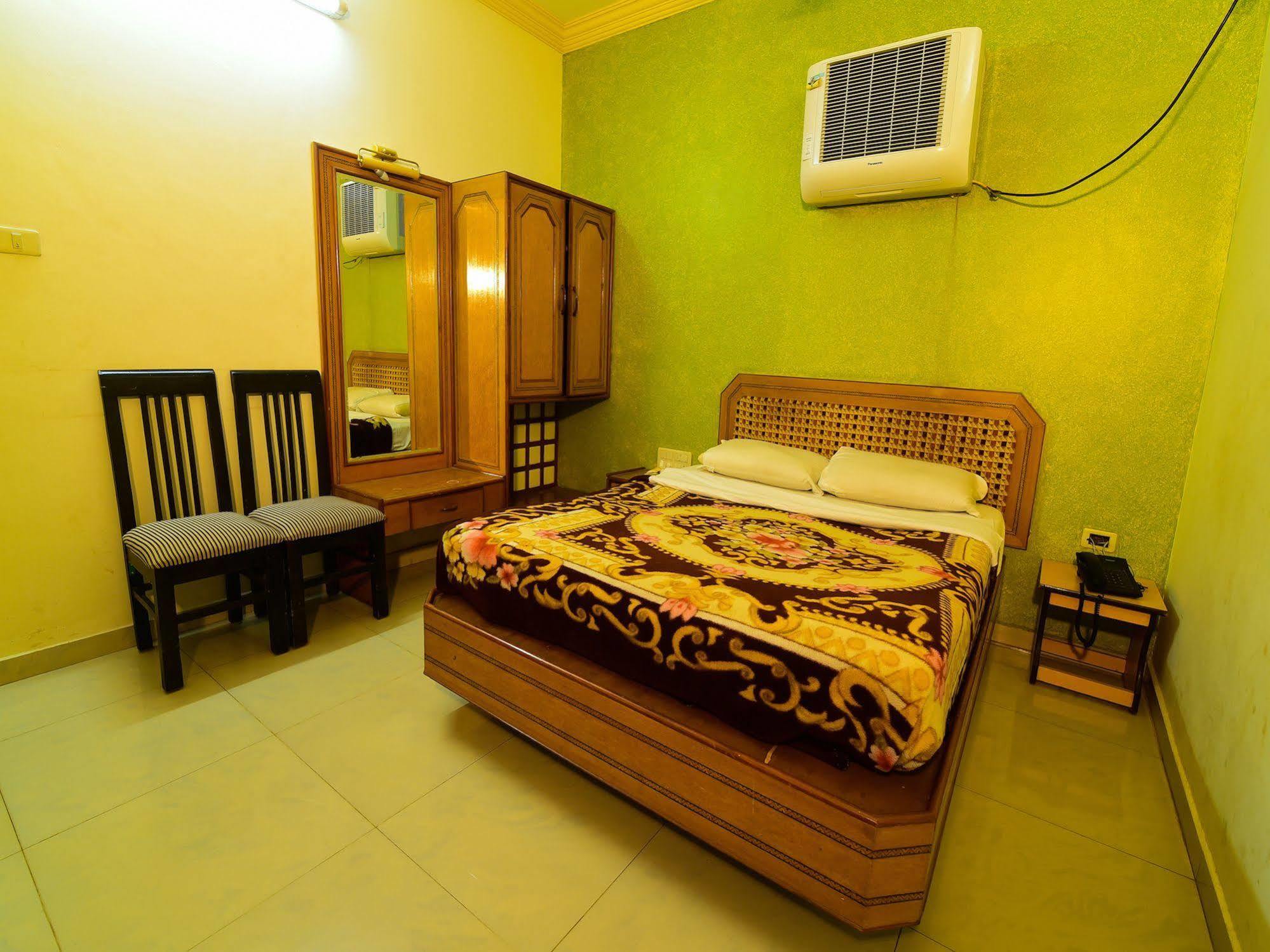 Hotel Ashlesh Manipal Exterior foto
